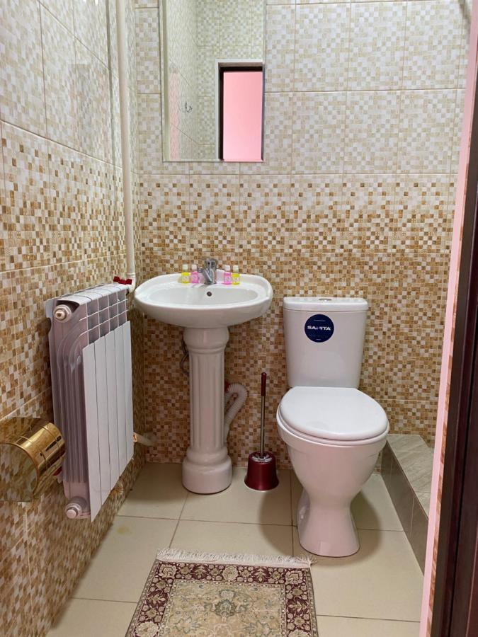 Отель Жылдыз Jalal-Abad Ngoại thất bức ảnh